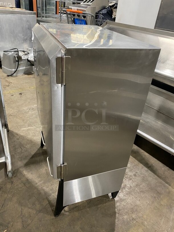NICE! Silver King Commercial Countertop 2 Spout Refrigerated Milk Dispenser! Stainless Steel Body! Model: SKMAJ2 SN: NBCC06404A 115V - Image 2 of 10