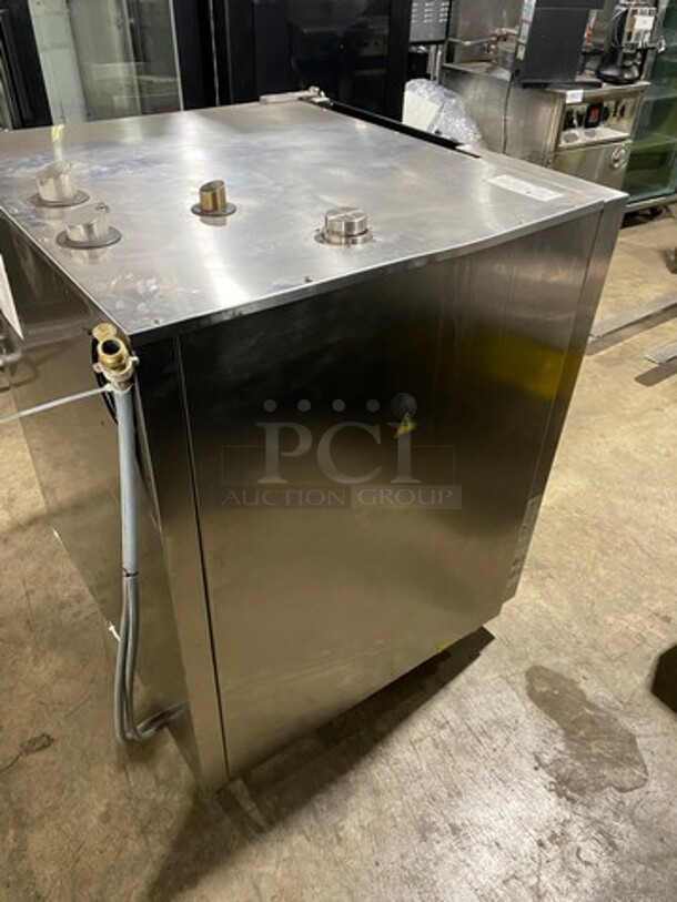 Fagor Commercial Natural Gas Powered Combi Oven! With View Through Door! Metal Oven Racks! All Stainless Steel! All Stainless! Model: AG101W SN: 8100200319 - Image 4 of 9