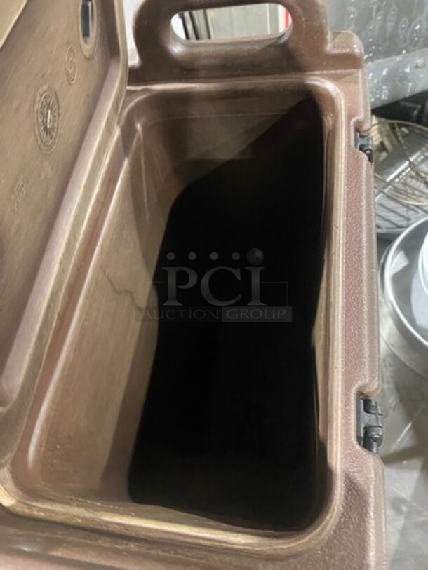 Cambro Insulated Beverage Dispenser/ Holder! With Side Handles! With Lid! - Image 5 of 6