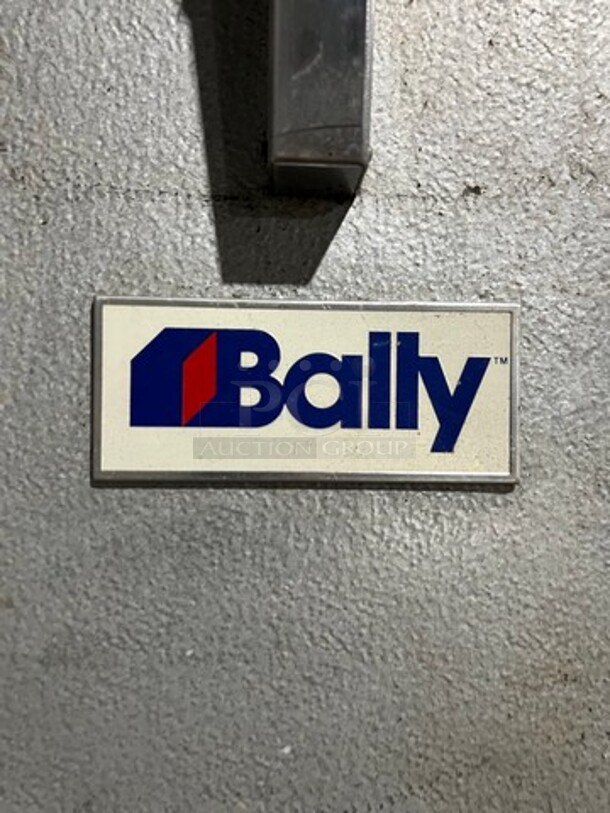 WOW! Bally Commercial 8x8 Walk In Cooler! With Floor! With Compressor And Blower! - Image 3 of 12