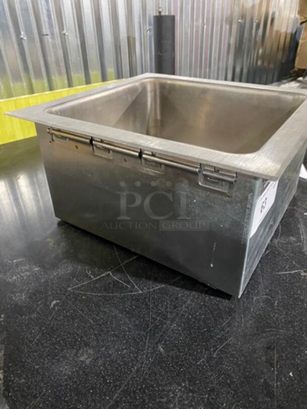 APW Wyott Commercial Drop IN Single Well Food Warmer! Solid Stainless Steel! Model: HFW23D SN: 0801D09183 120V 60HZ 1 Phase - Image 4 of 9