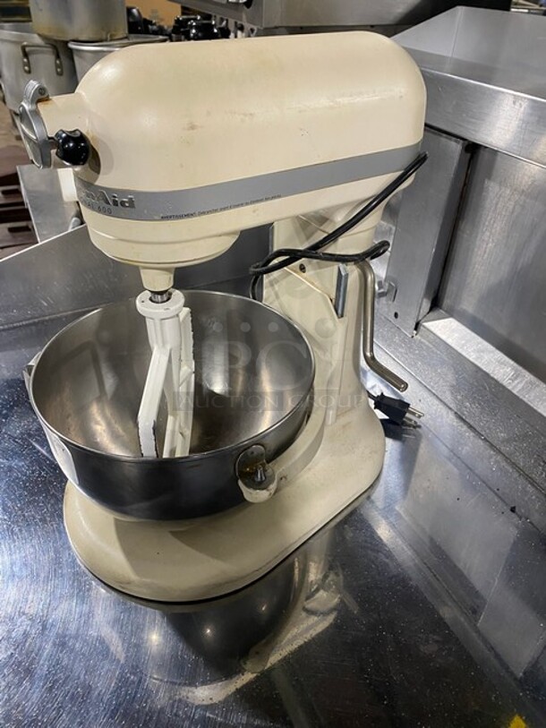 Kitchen Aid Countertop 6Qt Planetary Mixer! With Bowl! Working When Removed! - Image 4 of 11