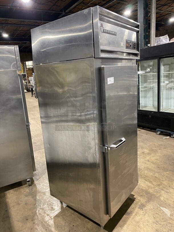 Victory Commercial Single Door Reach In Freezer! All Stainless Steel! On Legs! Model: FS1DS7EW SN: D0746877 115V 60HZ 1 Phase - Image 2 of 9