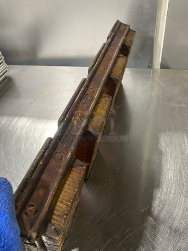 Metal Bread Baking Pans! 4x Your Bid! - Image 5 of 5