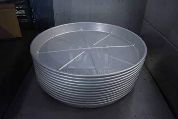 2 Boxes of 12 BRAND NEW Carlson Metal Round Baking Pans. 14x14x1. 2 Times Your Bid!