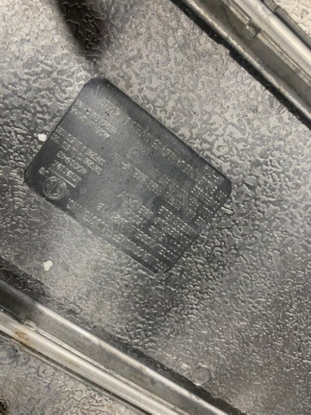 Black & Decker Countertop Electric Powered Pancake Griddle! MISSING PLUG! Model: GD2011B 120V - Image 3 of 5