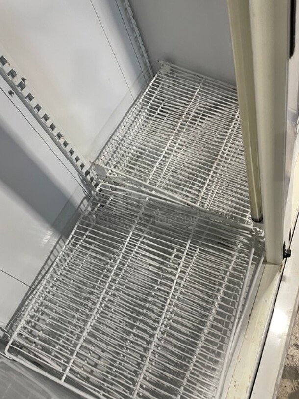 Master Bilt Commercial 2 Door Reach In Refrigerator Merchandiser! With Poly Coated Racks! 115V 1 Phase! Model: BMG-48 SN: 012727! - Image 6 of 9