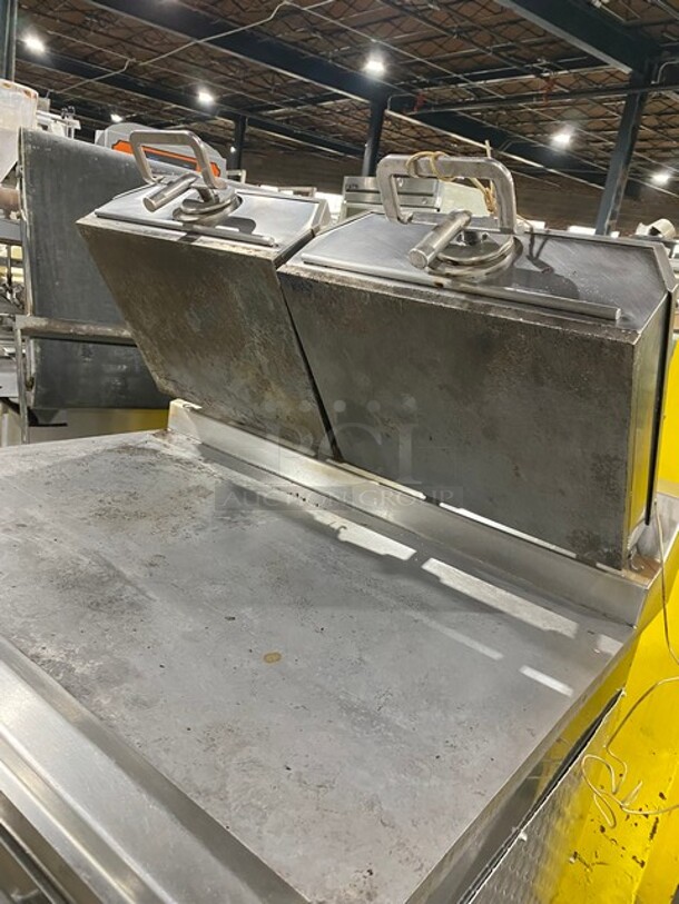 Garland Commercial Electric Powered Dual Sided Press Griddle! All Stainless Steel! On Casters! - Image 5 of 9