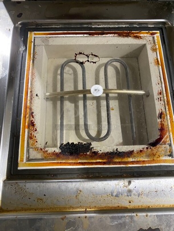 LATE MODEL! 2017 Electrolux Commercial Countertop Electric Powered Panini Flat Press! With Digital Controls! Stainless Steel Body! On Small Legs! Model: HSPPA1 SN: 70410034 208V 60HZ 1 Phase! Working When Removed!  - Image 6 of 9