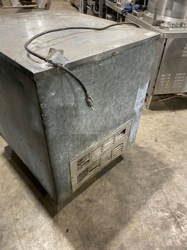 Commercial Single Door Lowboy/Worktop Cooler! With Rack! All Stainless Steel! - Image 4 of 8