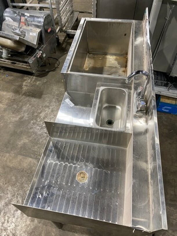 Supreme Metal Commercial Undercounter Ice Bin/ Bartender Cocktail Station! With Built In Hand Sink! With Faucet And Handles! With Drainboard! Drain Board Has Side Splashes! With Back Splash! All Stainless Steel! On Legs! - Image 5 of 10