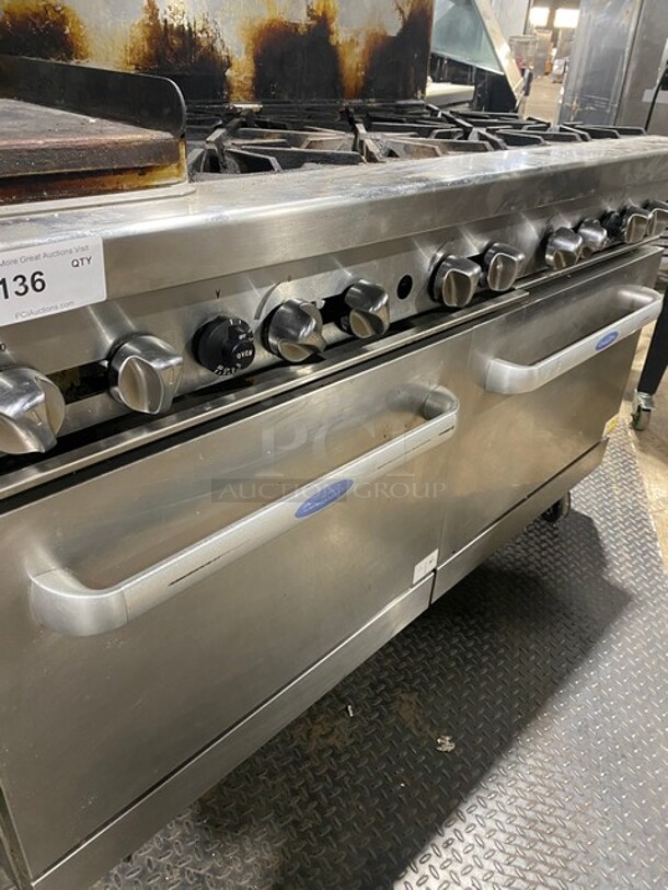 Amazing 2021 Cook rite 60" 8 Burner Commercial Gas Range And Griddel In Stainless Steel! On Commercial Casters! Working When Removed! MODEL AGR10B SN: AGR-10BAUS100321062600C40006 - Image 6 of 11