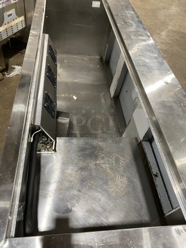 CoolTech 84' Refrigerated All Stainless Steel Prep Table! With Storage Space Underneath! On Casters!
Model CMPH-84BMO Serial 71418 120V/60Hz/ - Image 5 of 8