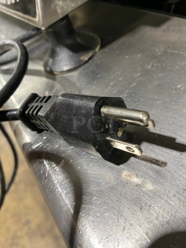 Doyon Commercial Countertop Dough Sheeter! All Stainless Steel! Model: DL12SP SN: 166473 120V 60 HZ 1 Phase - Image 8 of 8