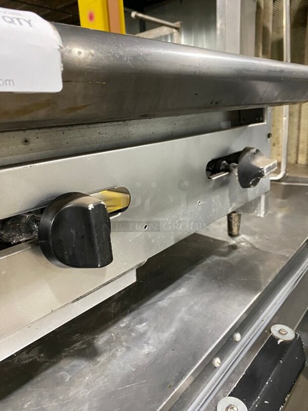All Stainless Steel 24 Inch Countertop Natural Gas Powered Flat Grill! On Legs! - Image 7 of 7