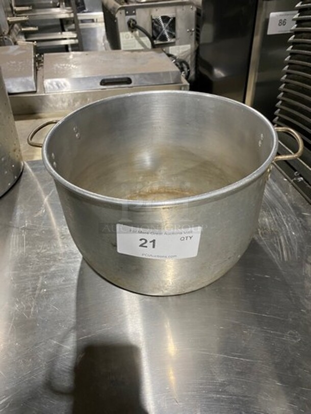Metal Stock Pot! With Side Handles! - Image 1 of 4