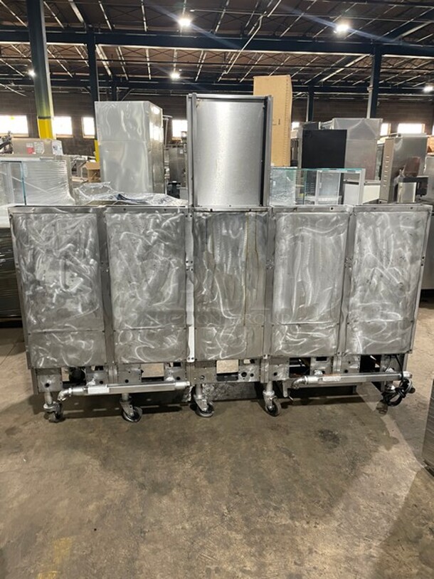 WOW! Pitco 4 Bay Natural Gas Powered Commercial Deep Fat Fryer With Dump Station! With Oil Filter System! MODEL: SGH50 SN: G11BD005235 115V! Working When Removed!
 - Image 4 of 12
