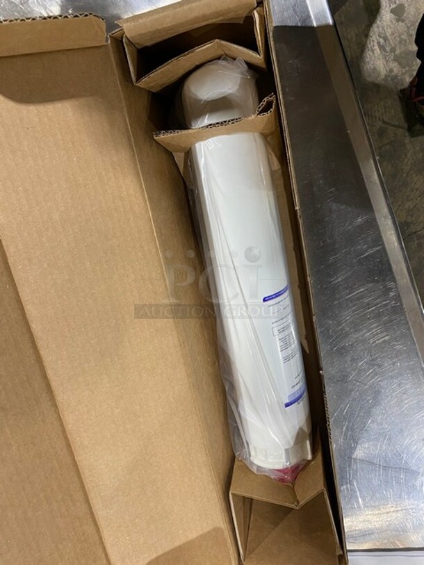 NEW IN THE BOX! 3M Water Filtration Replacement Cartridge! MODEL CFS9812ELX - Image 2 of 3