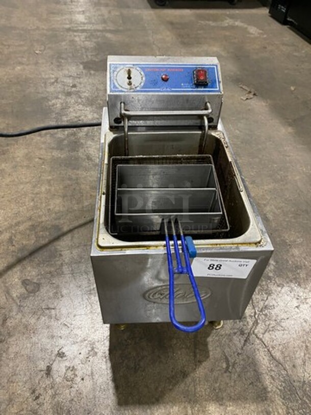 Globe Countertop Electric Powered Deep Fat Fryer! With Frying Basket! With Backsplash! All Stainless Steel! On Legs! Model: PF16E 208/240V
