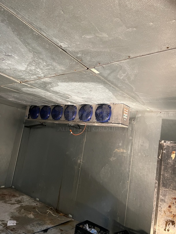 15'x17'x8' Harford Walk In Freezer w/ Floor and Heatcraft LET240CK 208-230 Volts, 1 Phase Evaporator Fan and Heatcraft B3T040H2C Metal Commercial Condenser 200-220 Volts. Picture of the Unit Before Removal Is Included In the Listing. - Image 5 of 12