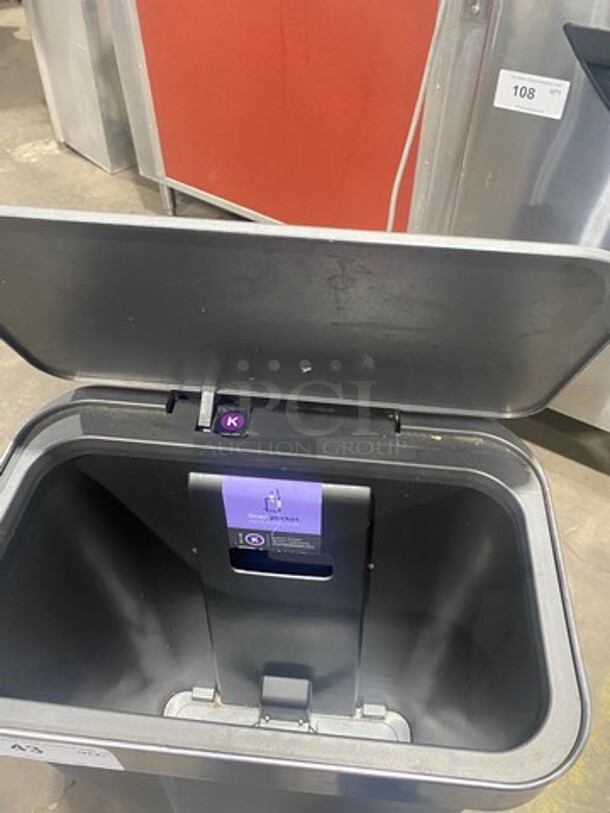 SimpleHuman Rectangular Step Trash Can! - Image 5 of 6