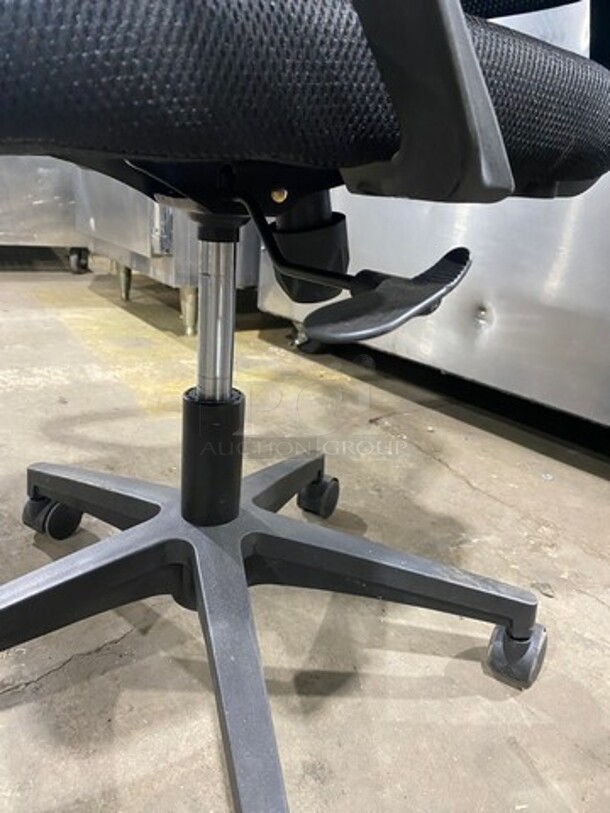 NEW! Cushioned Office Chair! On Casters! - Image 6 of 8