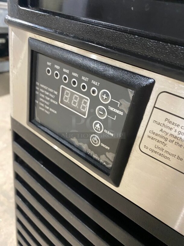 WOW! Avantco Commercial Under the Counter Ice Machine! Model 19UCF120A Serial 23090071! 115V! - Image 7 of 8