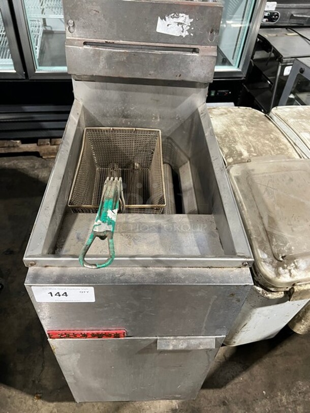 Cecilware Natural Gas Powered Deep Fat Fryer! With 1 Metal Baskets! With Backsplash! All Stainless Steel! Model FMS40! On Legs! - Image 3 of 7