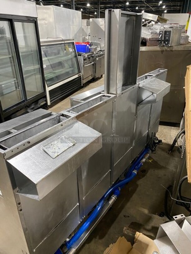 FAB! Pitco Frialator Commercial Natural Gas Powered 4 Bay Deep Fat Fryer! With Middle Fryer Basket Rack! With Oil Filter System! All Stainless Steel! On Casters! Model: SGH50 SN: G09FA015137 - Image 4 of 10