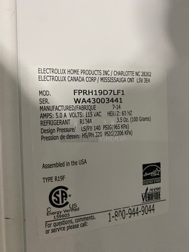 Frigidaire Single Door Reach In Refrigerator! With Poly Shelves! Stainless Steel Body! Model: FPRH19D7LF1 SN: WA43003441 115V - Image 9 of 10