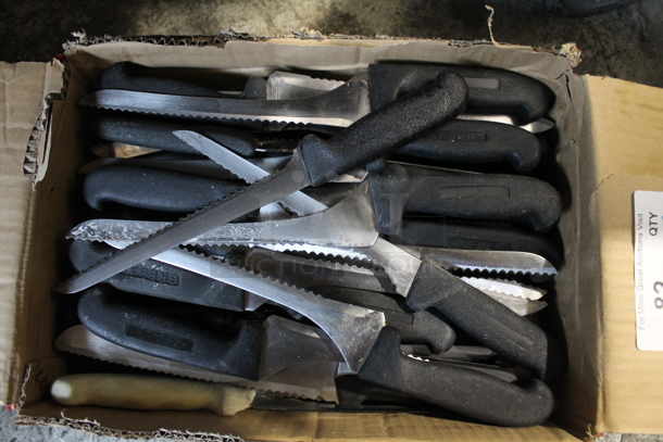 50 SHARPENED Stainless Steel Serrated Knives. 50 Times Your Bid! - Image 1 of 2