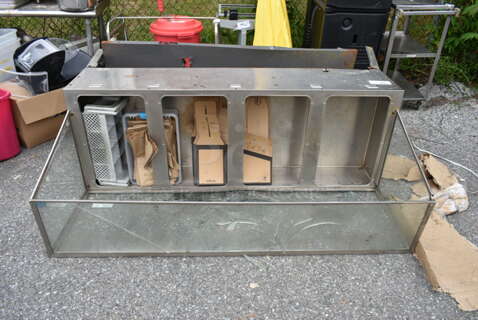 Stainless Steel 4 Well Steam Table w. Sneeze Guard.
