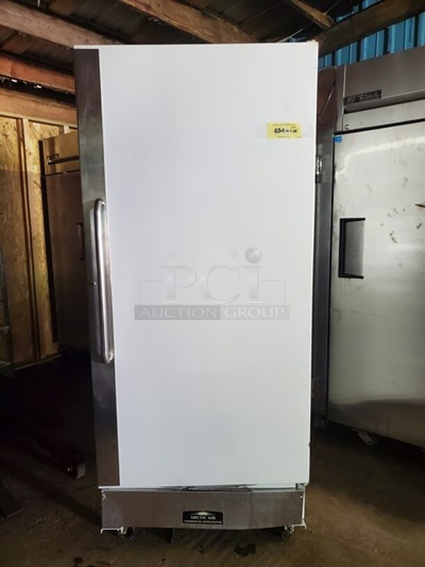 Arctic Air Reach-in, One Door Commercial Refrigerator|White, on casters|Tested & Working!!