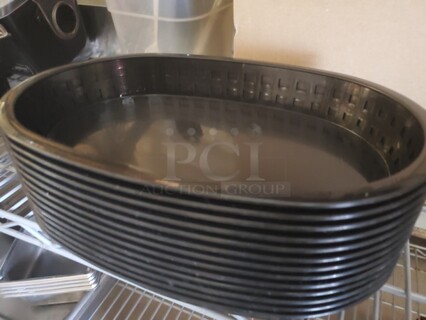 Black Oval Plastic Fast Food Basket