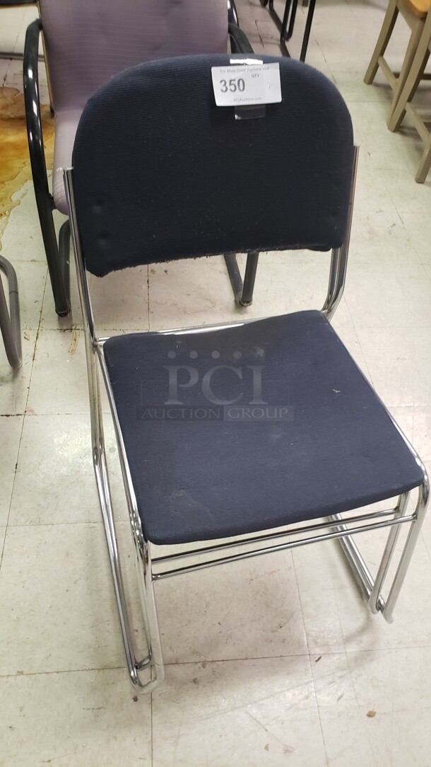 Lot of 2 Chairs

(Location 2) - Image 1 of 1