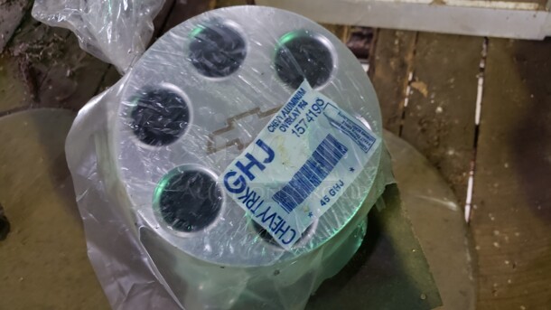 Lot of 2 Aluminum Overlays for Chevy

(Location 3) - Image 1 of 1