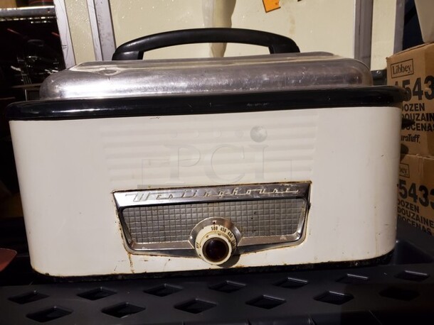 Vintage Westinghouse Electric Roaster Oven White Metal