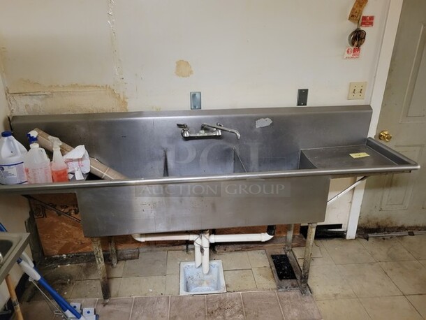 3 Compartment Sink! - Image 2 of 5