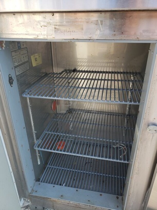 Perlick 3 Door Bar Back Cooler! - Image 2 of 7