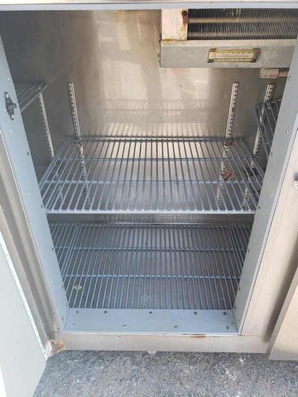 Perlick 3 Door Bar Back Cooler! - Image 4 of 7