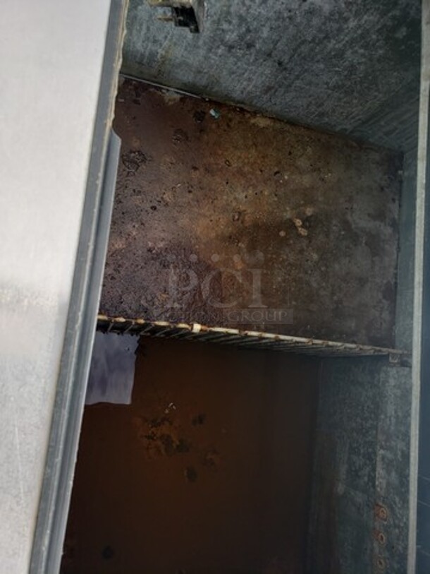 Beverage Air DW79 80" Forced Air Bottle Cooler! - Image 8 of 9