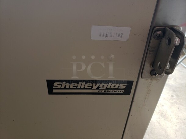 Delfield Refrigerated Ice Cream Counter!

115 V 
60 Hz
1 PH - Image 7 of 7