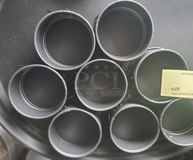Non-Stick Aluminized Steel Springform Pan BIDX8