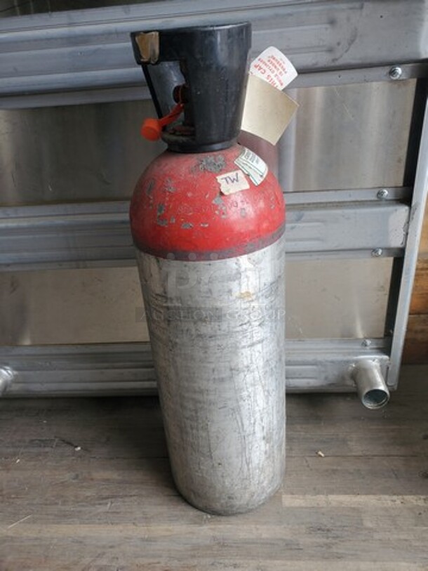 CO2 Tank - Image 1 of 3