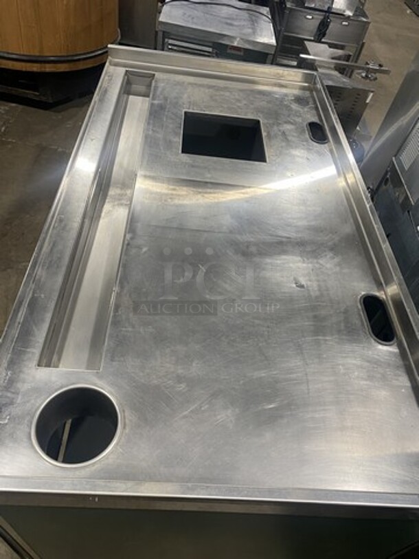 Duke All Stainless Steel Heavy Duty Beverage Center Work Station! On Legs! - Image 5 of 8