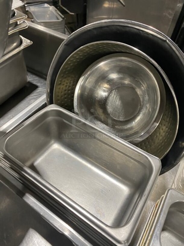 ALL ONE MONEY! MISCELLANEOUS! Assorted Size Steam Table Pans, Assorted Size Mixing Bowls! - Image 7 of 10