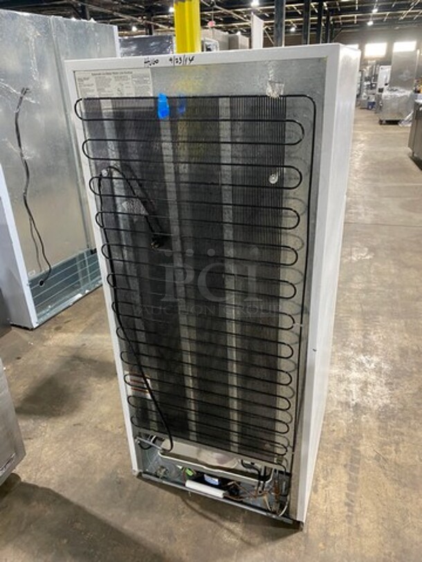 Whirlpool Half Cooler Half Freezer Combo Unit! Model: W4TXNWFWQ03 SN: VS24447171 115V 60HZ 1 Phase - Image 3 of 9