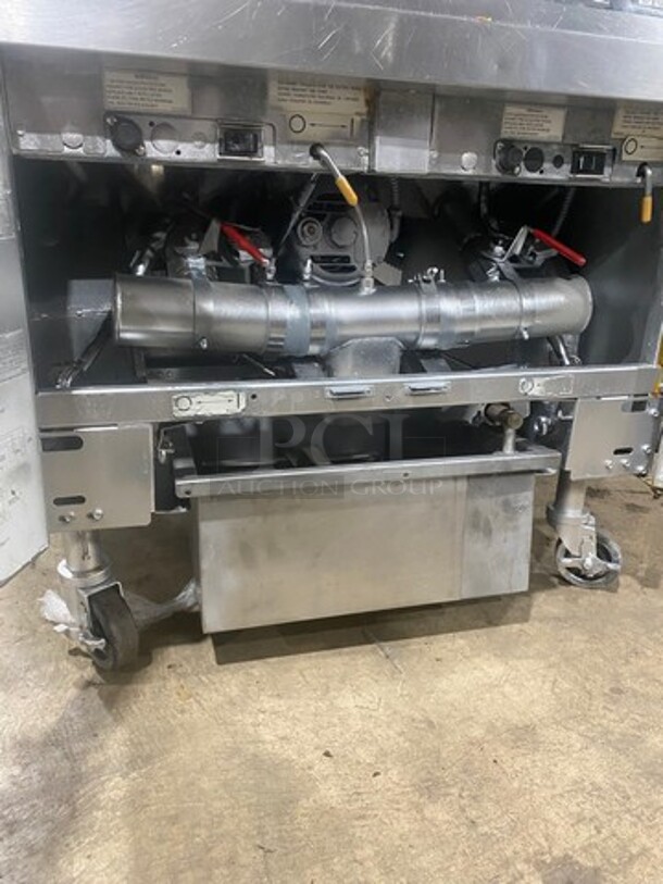 Frymaster Commercial Electric Powered 2 Bay Deep Fat Fryer! All Stainless Steel! On Casters! WORKING WHEN REMOVED! Model: FPRE217BLCSD SN: 0704NE0034 480V 60HZ 3 Phase - Image 8 of 11