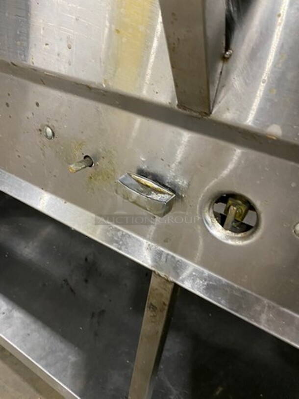 Stainless Steel Commercial Natural Gas Powered 5 Well Steam Table! With Storage Space Underneath! On Legs! - Image 7 of 8