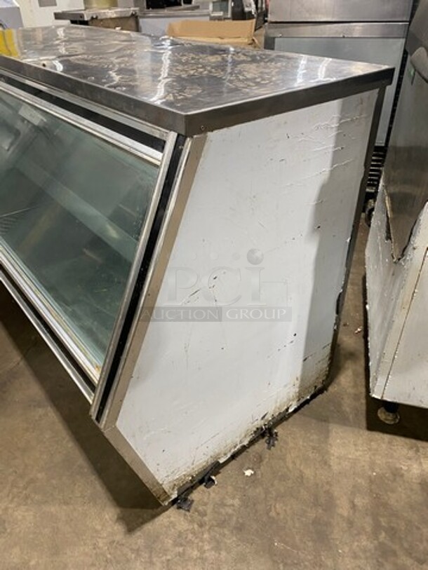 2014 Leader Commercial Refrigerated Deli Display Case Merchandiser! With Slanted Front Glass! With Sliding Rear Access Glass Doors! All Stainless Steel! Model: CDL60SC SN: PX08M2606 115V 60HZ 1 Phase - Image 2 of 7